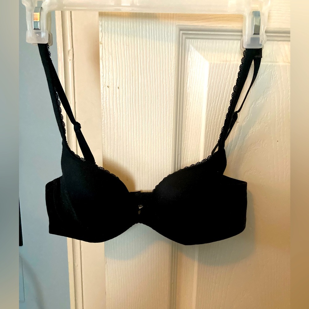 Victoria’s Secret 32B removable straps